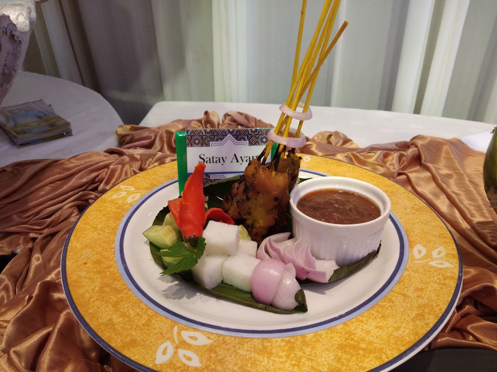 200 HIDANGAN MEWAH DARI HIDANGAN MELAYU, BARAT DAN TIMUR HANYA DI BANGI GOLF RESORT